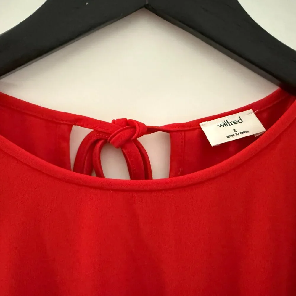 Aritzia Wilfred Fleurette Romper in red, Size Small - Picture 2 of 6
